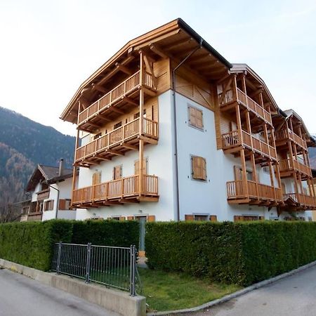 Lovely Apt In Pinzolo Val Rendena 7 Buitenkant foto
