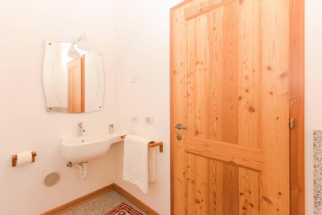 Lovely Apt In Pinzolo Val Rendena 7 Buitenkant foto